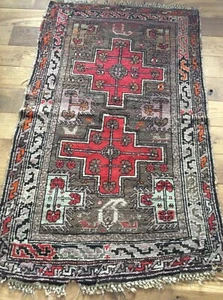 Very old vintage Orien tal wool hand knotted carpet rug 98cm x 152 cm pers ian - Picture 1 of 6