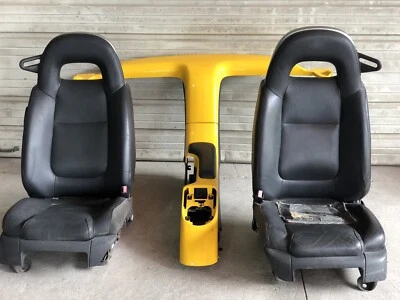 2004 CHEVROLET SSR SEATS W/ CENTER CONSOLE 2005 2006 2003 - Image 1 of 4