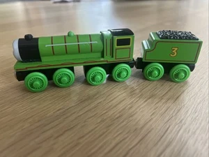 HENRY and TENDER Thomas and Friends Wooden Train TOMY G2512TF100 - Picture 1 of 5