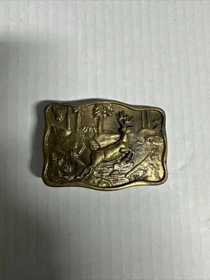 Fivela de cinto vintage 1978 BTS latão maciço veado na madeira - Imagem 1 de 4