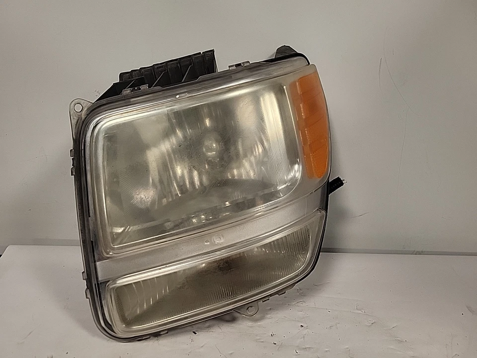 2007-2011 Dodge Nitro LH Driver Side Headlight OEM  114-01087L PA2 - Изображение 1 из 4