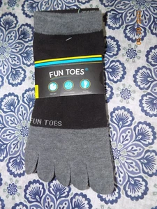 New Fun toes Socks 6-12 1/2 - Picture 1 of 2