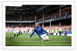 WAYNE ROONEY Autógrafo Firmado FOTO Firma Fanático Regalo Estampado EVERTON Fútbol - Imagen 1 de 1