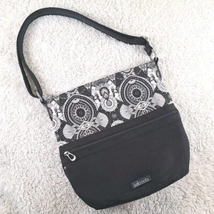 EUC SAKROOTS Black White ARTIST CIRCLE BUCKET Crossbody Llamas Tribal Boho - Picture 1 of 18