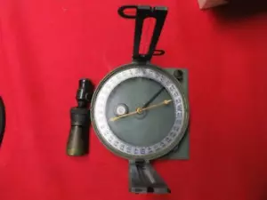 Vintage LEUPOLD Forester Compass Model A # 6675-00-B92-0107- Used - Picture 1 of 12