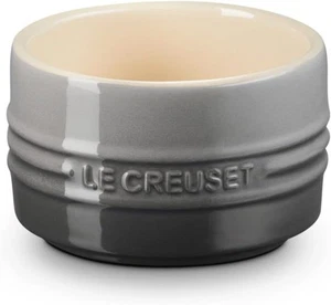 Ramequin en grès Le Creuset 200 ml, état neuf mais 1 très petit éclat sur rebord - Photo 1/1