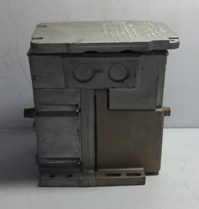 Honeywell M7284C 1067 Modutrol Motor / 24V 50/60Hz / 29 VA / M7284C1067 / Rev B - Picture 1 of 7