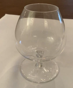 Juego de 2 vasos de copa de vino brandy de cristal firmados de baccarat, Francia - Imagen 1 de 7