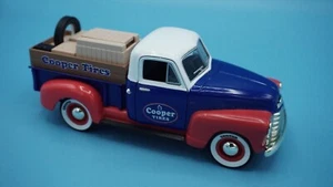 Cooper Tires '52 Chevrolet 3100 Pickup Diecast Bank - Bild 1 von 8