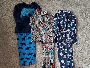 Flannel And Fleece Pj Sets Kids Size 8 - Picture 1 of 4