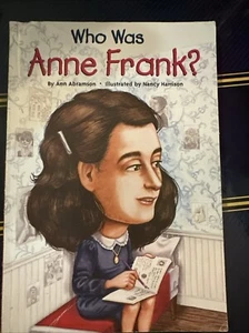 Who Was Anne Frank? Illustrated Biography Children's Book Ages 9-12 - Bild 1 von 3