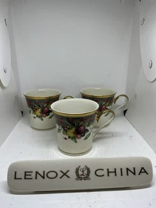 3er Set Lenox Holiday Tartan Tassen EUC - Bild 1 von 16
