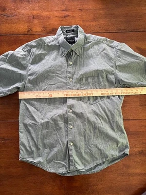 Camisa abotonada manga corta Bill Blass Studio para hombre, talla M Foto 1 de 3