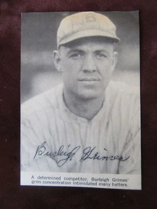 Burleigh Grimes Autographed B/W Magazine Paper Clipping - Hall of Fame - Picture 1 of 2