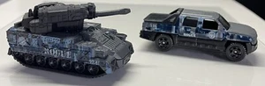 Matchbox 2006 Battle Kings Armor Piercing Tank/Chevy Avalanche  - Picture 1 of 7