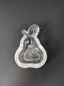 VINTAGE 1970'S CLEAR HEAVY GLASS PEAR SHAPED ASHTRAY 1.5 ' BY 5.75" - Picture 1 of 7