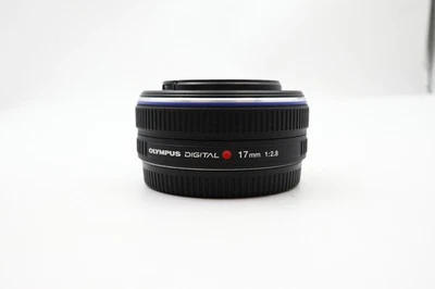 M.ZUIKO 17mm f/2.8 Wide Angle Lens black for Olympus Panasonic Micro 4/3 Camera - Image 1 of 4