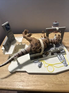 Jurassic Park Lost World 1997 Allosaurus Dino-Damage Medical Center Vintage - Bild 1 von 11