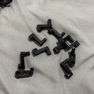 LEGO 11 black Technic Liftarm Modified Crank / Pin 1 x 3 - Axle Holes 33299 - Picture 1 of 5