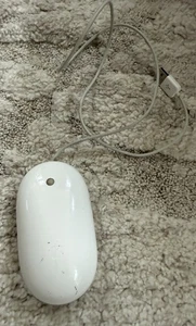 Genuine Apple A1152 USB Wired Mighty Mouse Optical Mouse White EMC 2058 for iMac - Picture 1 of 4