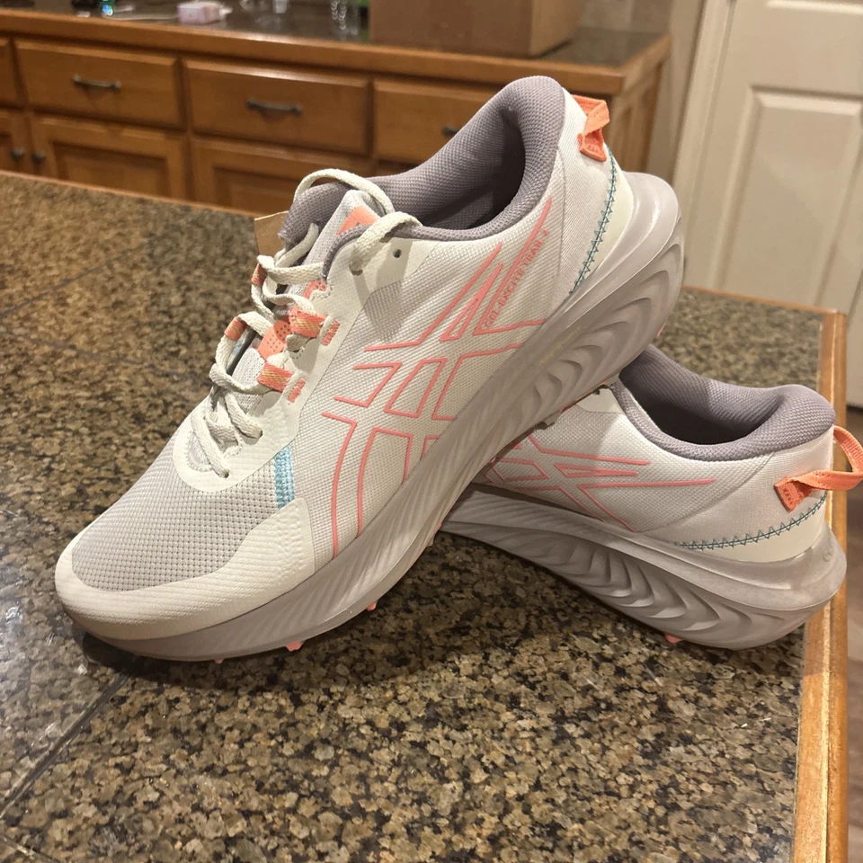 Zapato para correr Asics Gel-Excite Trail 2 para mujer talla 12 colorido Foto 1 de 4