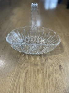 Vtg HOYA Corporation-Small Lead Crystal Basket With Acrylic Handle-Made In Japan - Picture 1 of 4