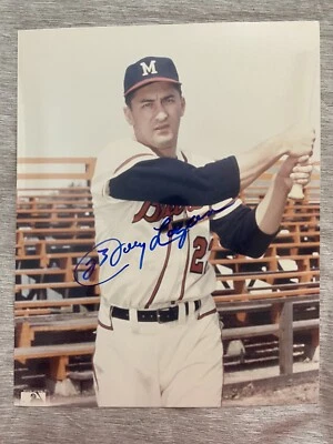 Foto 8x10 firmada/automática de Johnny Logan de los Bravos de Milwaukee Foto 1 de 2