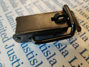 Black metal outdoor equipment lockable clasp / fastening / catch  - Picture 1 of 6