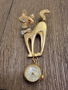 Bonetto Brooch Watch Double Cat Vtg Gold Tone Reversed AB Rhinestone Pin 3.25" - Picture 1 of 6