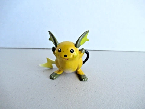 Raichu TOMY Pokemon Figure CGTSJ Nintendo  2" Vintage Cover