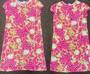 LILLY PULITZER MINI KELSEA TEE SHIRT DRESS GIRLS SIZE 10 - Picture 1 of 5