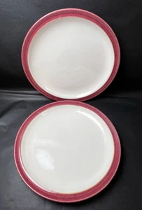 2er Set Denby Harlekin Lite roter Rand cremefarben mittig gesprenkelt Essteller sehr guter Zustand - Bild 1 von 6