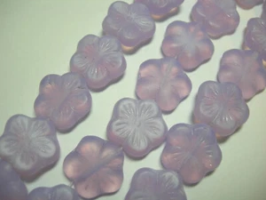14 beads - Matte Lilac Czech Glass Flower Beads 14mm - Picture 1 of 1