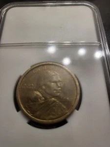2000 P SAC$1 Sacagawea One Dollar Coin Us Liberty Gold Color Philadelphia - Picture 1 of 4