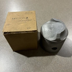 NEW OEM CHRYSLER FORCE Piston 700-A372015-3, SA372015-3 STD. - Picture 1 of 3