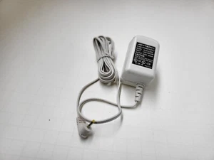 JOYTECH White 3V 200 mA AC Power Adapter for NEO GEO Pocket Color #Z8 - Picture 1 of 4