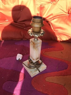 ancien pied de lampe en marbre onyx - Photo 1/4
