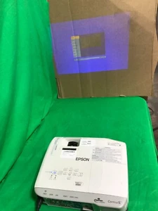 EPSON POWERLITE 99WH/H686A WXGA PROJECTOR 2435 LAMP HOURS/215 ECO - Picture 1 of 7