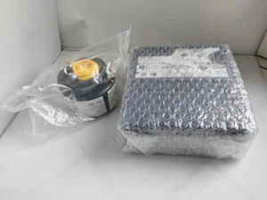 Kia / Hyundai OEM Air Compressor 52933-1P000 + Dunlop Tech Tire Repair Kit NEW - Picture 1 of 8