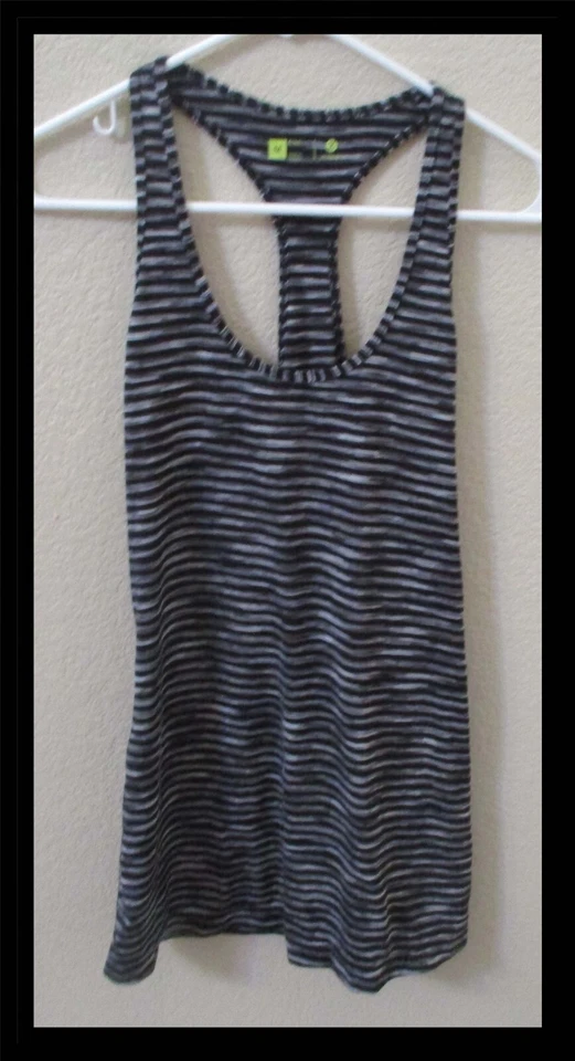 Xersion Ladies Racerback Top Fitted Black & White Stripe Size M - Image 1 of 2