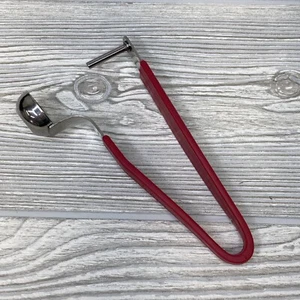 Cherry & Olive Pitter With Red Silicone Handle,  Avon 2015, New - Picture 1 of 8