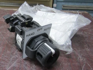 😃 NEW APPLETON HAZARDOUS LOCATION SELECTOR SWITCH 3 POSITION UCSS - Picture 1 of 8