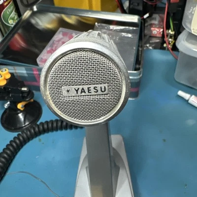 Yaesu Desk Mic Suits FT-101 / 901 Etc.  Classic Mic, Excellent Condition.  4 Pin - Image 1 of 4