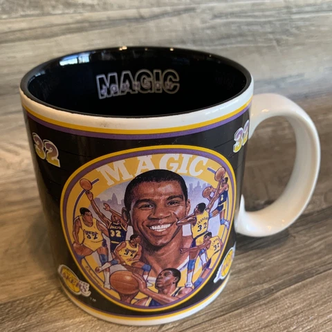 Magic Johnson 32 LA Lakers Sports Impressions Coffee Mug NBA Vintage Cover