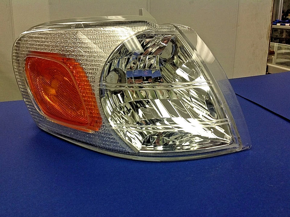 Luz marcadora delantera y lateral Chevy Venture 2005 R nueva Foto 1 de 4