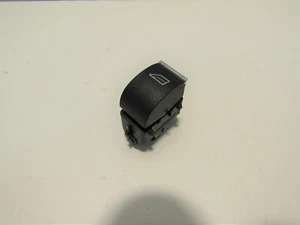INTERRUPTOR VENTANA PUERTA TRASERA DERECHA OFFSIDE FORD KUGA 2017-19 F1ET-14529-AA O7594 - Imagen 1 de 8