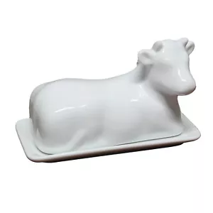 Traditional Porcelain Cow Belly Shape Covered Butter Dish W 18 x D 10 x H 11 cm - Picture 1 of 11