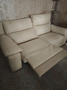 divano letto 3 posti usato - Foto 1 di 4