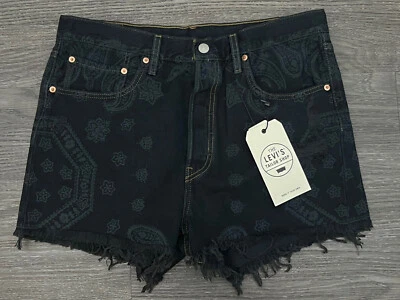 Pantalones cortos de mezclilla Levi's 501 para mujer con botones negros talla W31 ajustados Foto 1 de 4