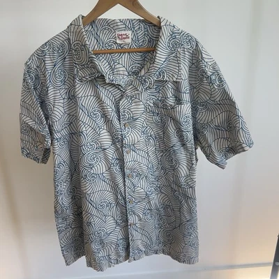 Camisa Hawaiana Descalza en el Paraíso De Colección Conchas Azules Para Hombres Talla XL Playa Abotonada Foto 1 de 4